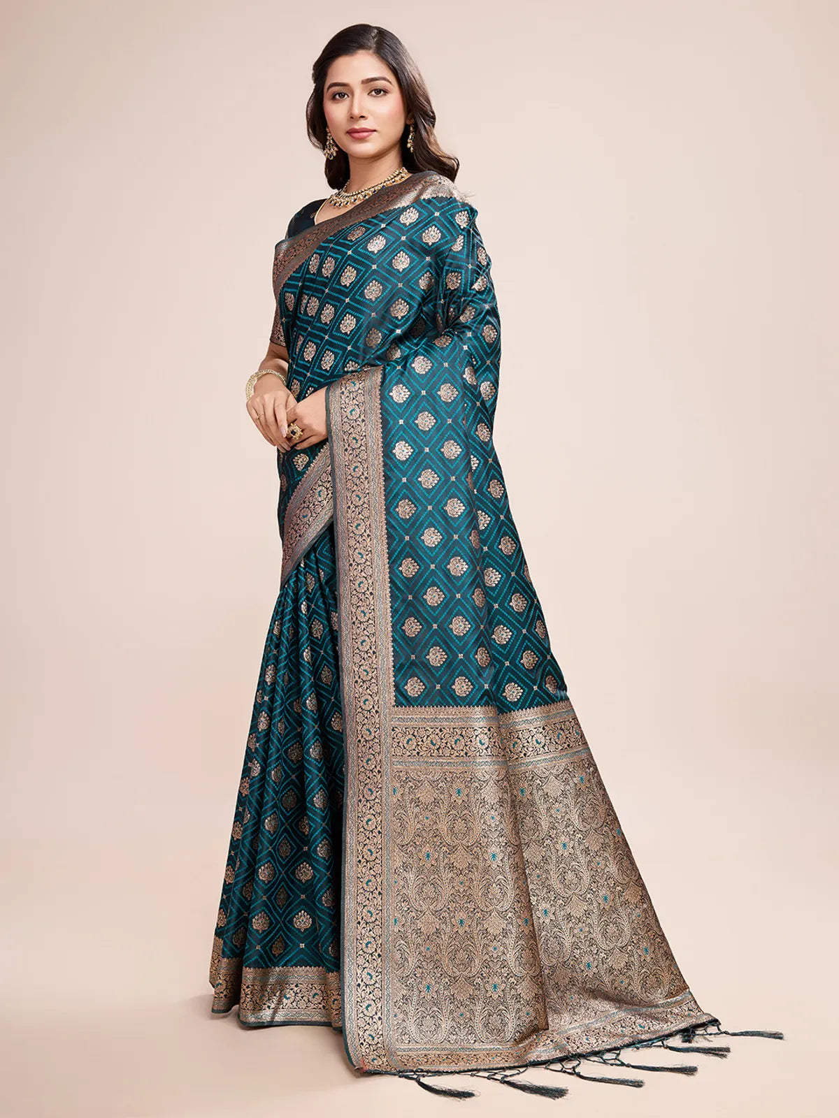 THE ROYAL COLLECTION -LUXURY SATIN