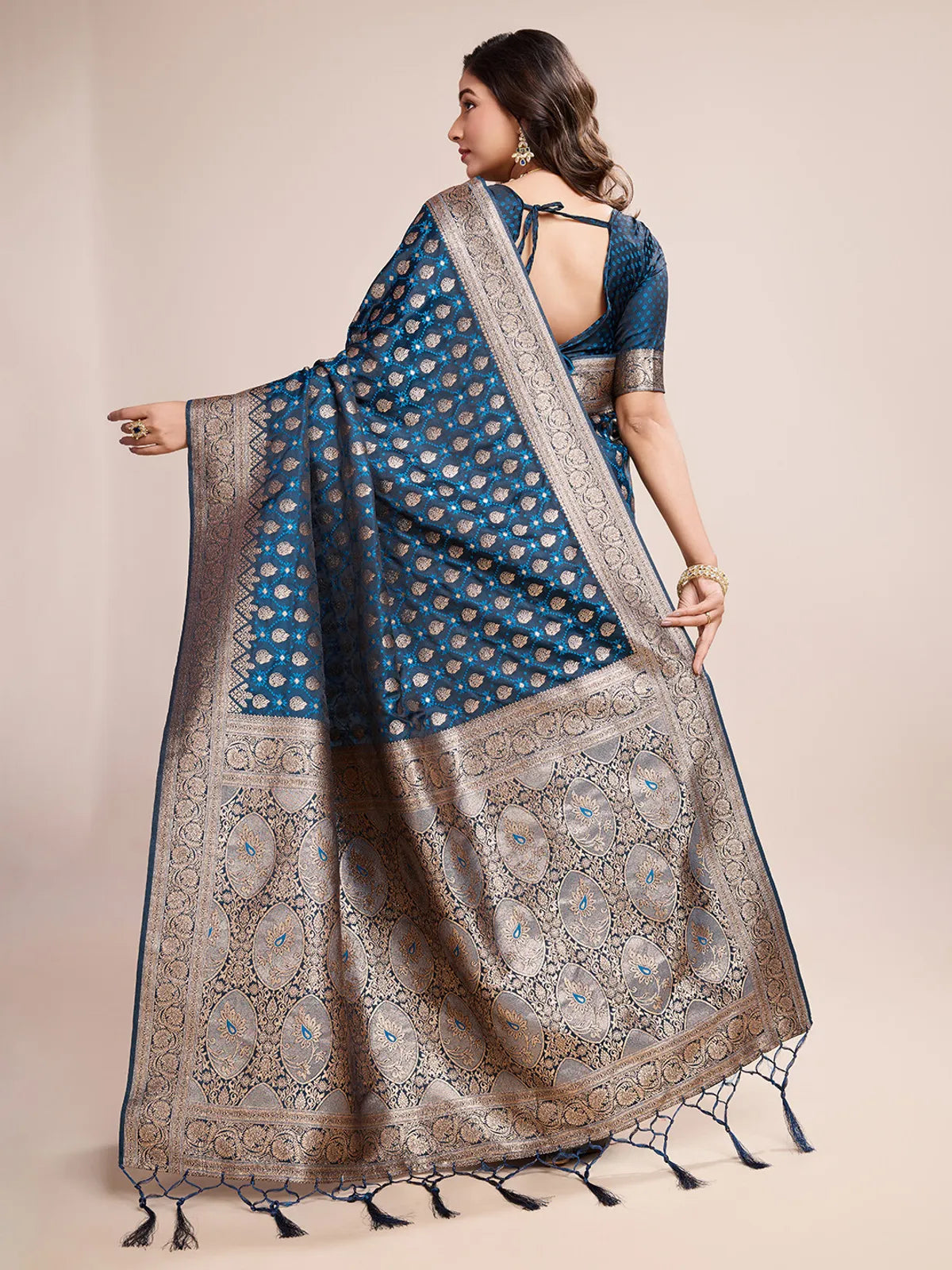 THE ROYAL COLLECTION -LUXURY SATIN